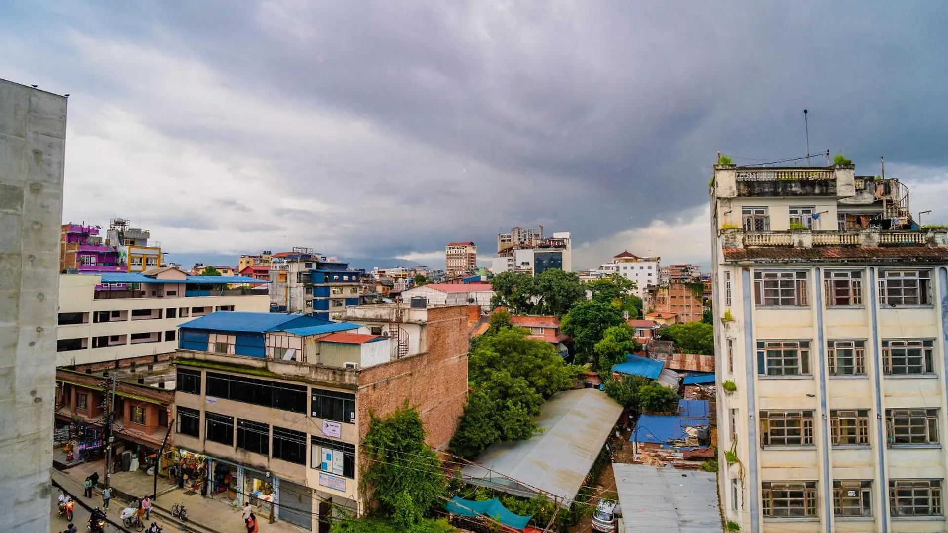 Rest Up Kathmandu Hostel נפאל